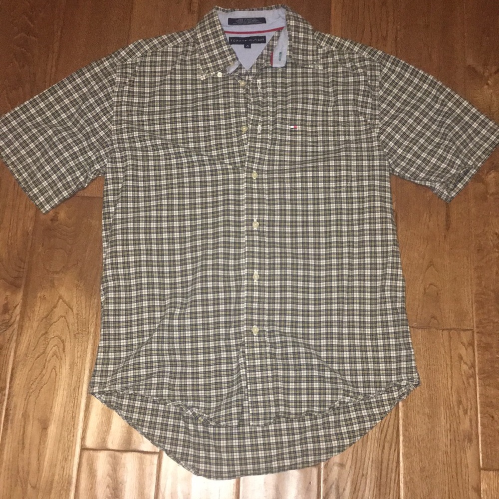 Tommy Hilfiger Short Sleeved Button-down